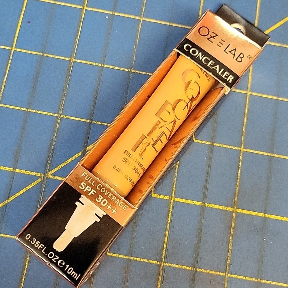 OZ E LAB Concealer SPF 30++ - 08 New Sealed Box